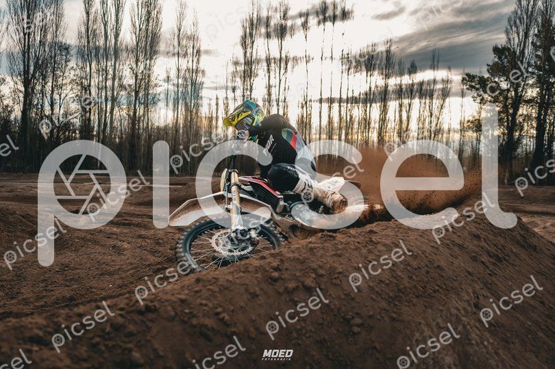 Photo of p3d1413dttmew71x0fxt98la